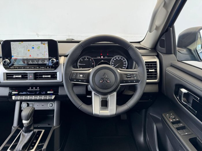 2025 Mitsubishi Triton GLS