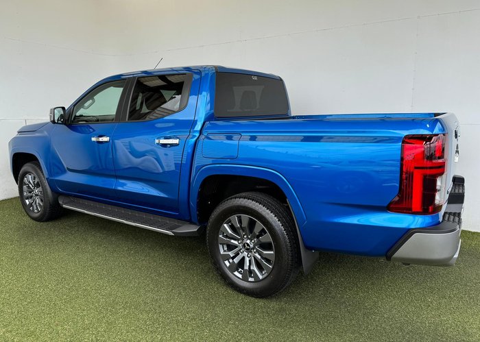 2025 Mitsubishi Triton GLS