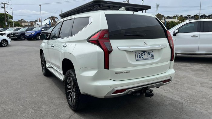 2020 Mitsubishi Pajero Sport GLS