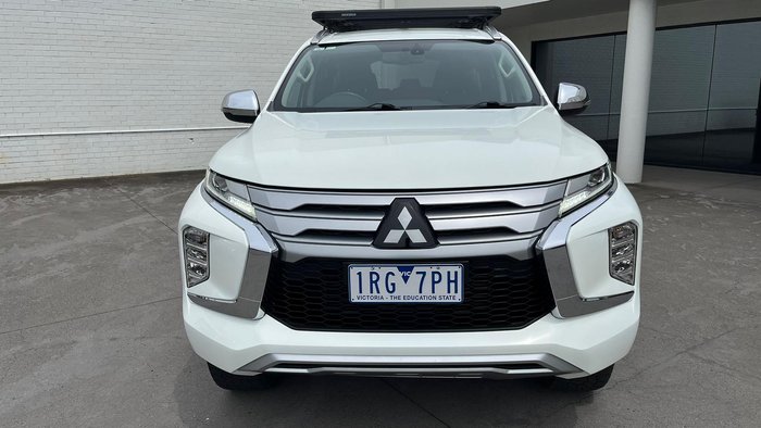 2020 Mitsubishi Pajero Sport GLS