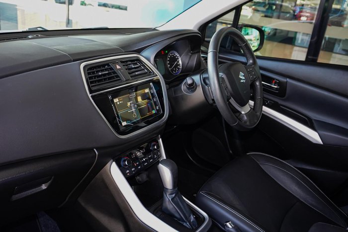 2021 Suzuki S-Cross Turbo Prestige