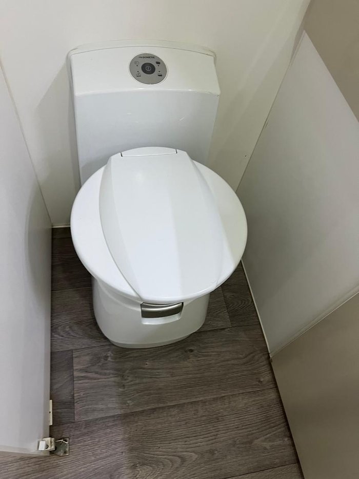 2021 Design RV Crx Semi Off Road Van 4, 19'8''