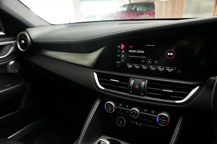 2023 Alfa Romeo Giulia Veloce