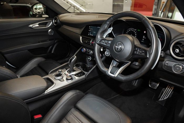 2023 Alfa Romeo Giulia Veloce