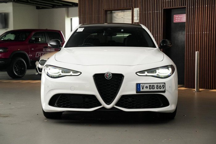 2023 Alfa Romeo Giulia Veloce