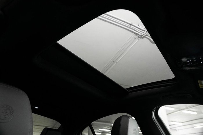 2023 Alfa Romeo Giulia Veloce