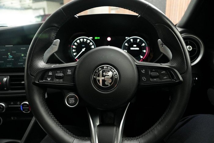 2023 Alfa Romeo Giulia Veloce