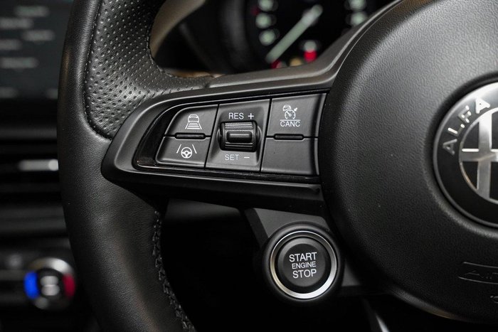 2023 Alfa Romeo Giulia Veloce