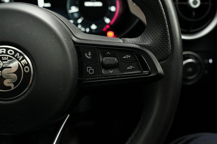 2023 Alfa Romeo Giulia Veloce