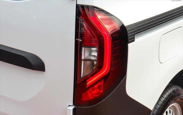 2025 Renault Kangoo L1