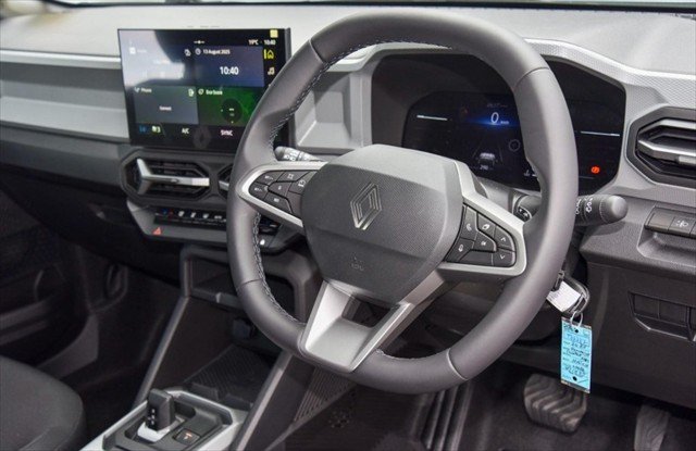 2025 Renault Duster Evolution