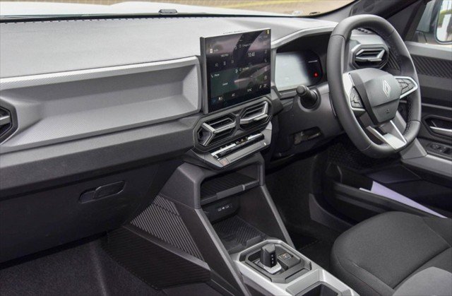 2025 Renault Duster Evolution