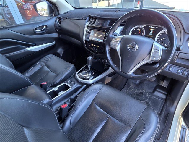 2018 Nissan Navara ST-X