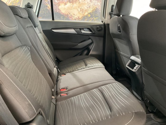 2023 Isuzu MU-X LS-M