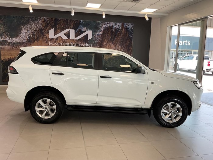 2023 Isuzu MU-X LS-M