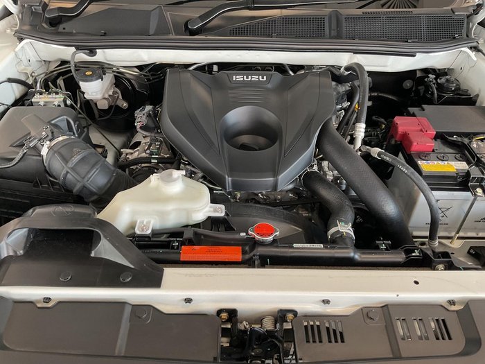 2023 Isuzu MU-X LS-M