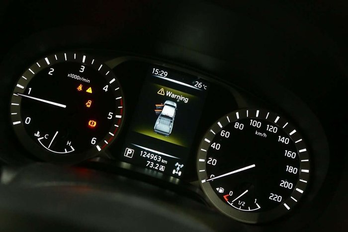 2017 Nissan Navara ST