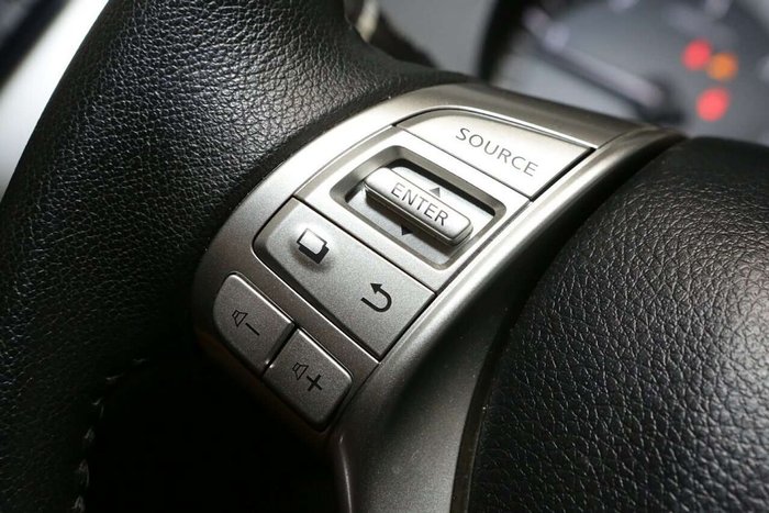 2017 Nissan Navara ST