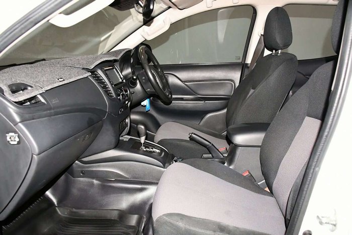 2018 Mitsubishi Triton GLX ADAS