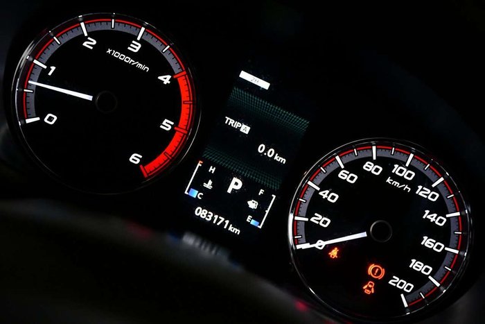 2018 Mitsubishi Triton GLX ADAS