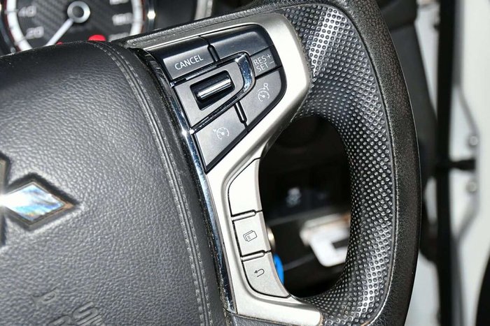 2018 Mitsubishi Triton GLX ADAS