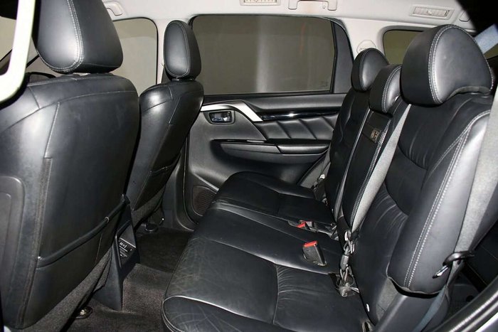 2018 Mitsubishi Pajero Sport GLS