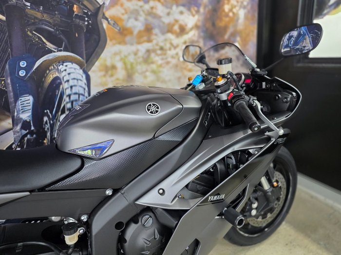 2016 Yamaha YZF-R6 Grey