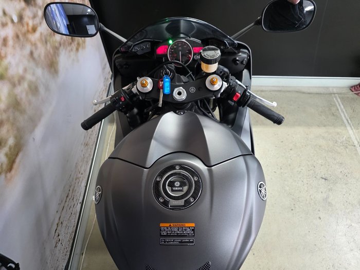 2016 Yamaha YZF-R6 Grey