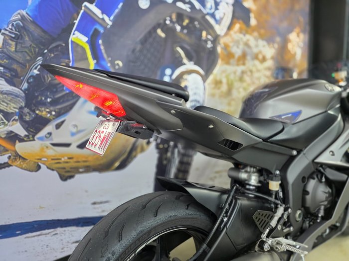 2016 Yamaha YZF-R6 Grey