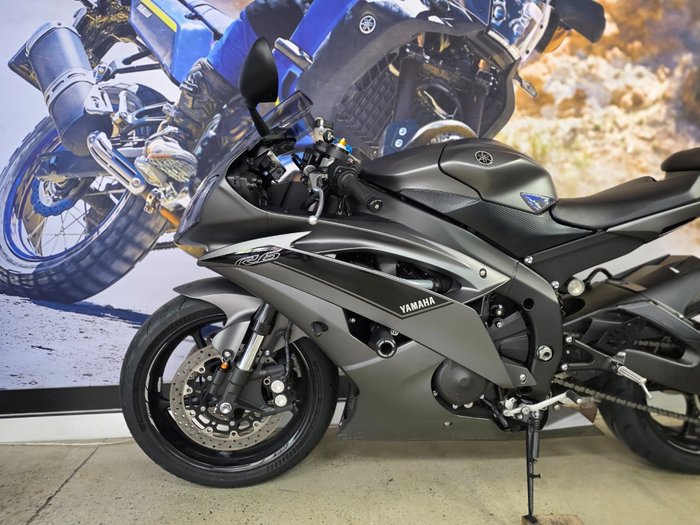 2016 Yamaha YZF-R6 Grey