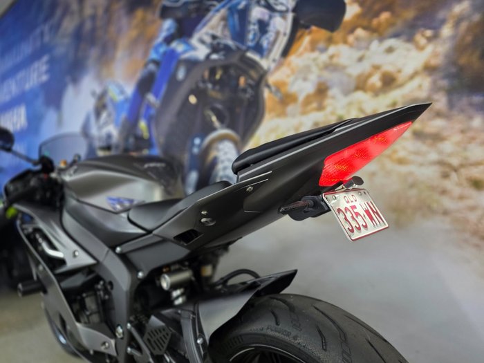 2016 Yamaha YZF-R6 Grey