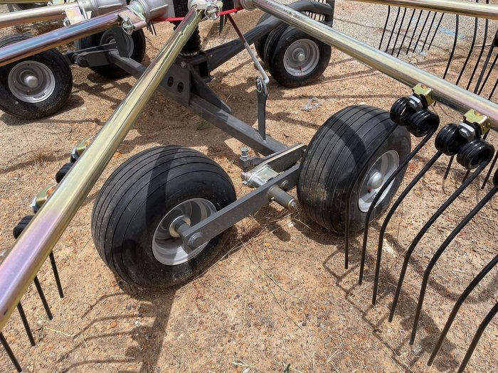 2026 MF 802 8Mtr Two Rotor Centre Swath Hay Rake
