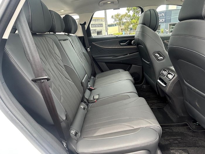 2025 Jaecoo J8 Track