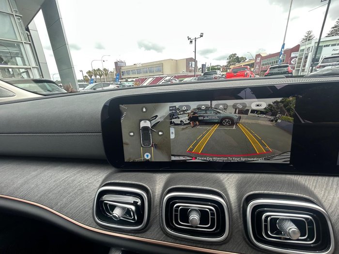 2025 Jaecoo J8 Track