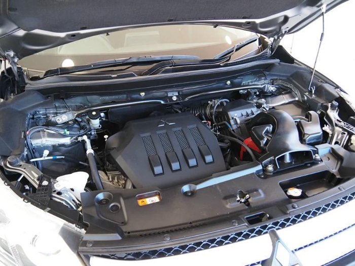 2020 Mitsubishi Eclipse Cross ES