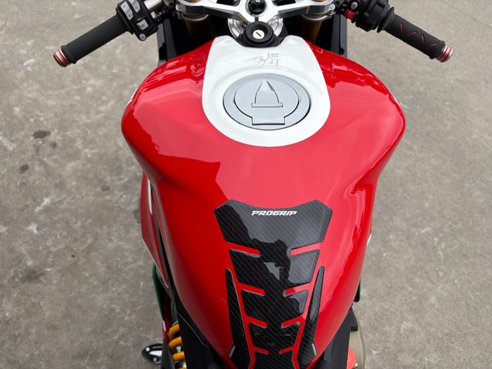 2023 DUCATI PANIGALE V2 BAYLISS 20TH ANNIV RED/WHITE