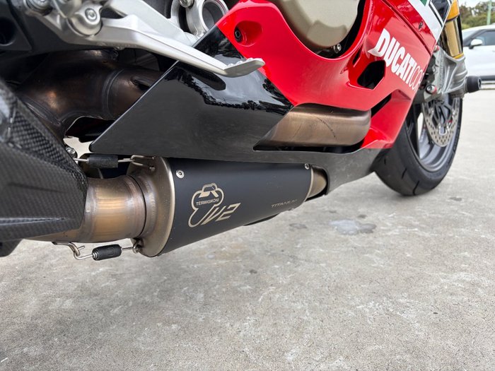 2023 DUCATI PANIGALE V2 BAYLISS 20TH ANNIV RED/WHITE