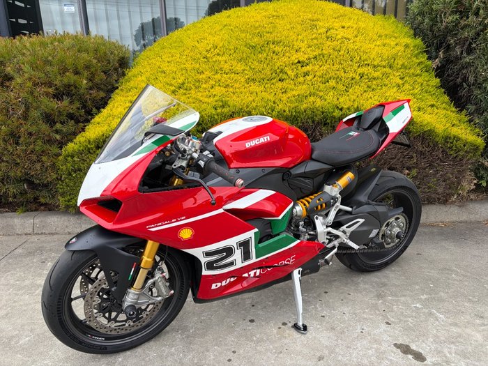 2023 DUCATI PANIGALE V2 BAYLISS 20TH ANNIV RED/WHITE