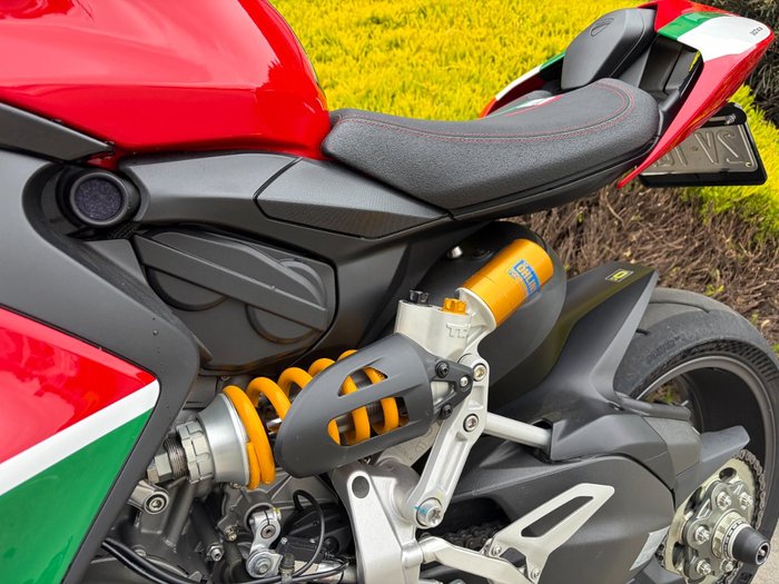 2023 DUCATI PANIGALE V2 BAYLISS 20TH ANNIV RED/WHITE