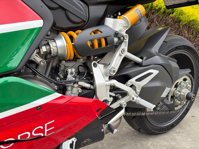 2023 DUCATI PANIGALE V2 BAYLISS 20TH ANNIV RED/WHITE