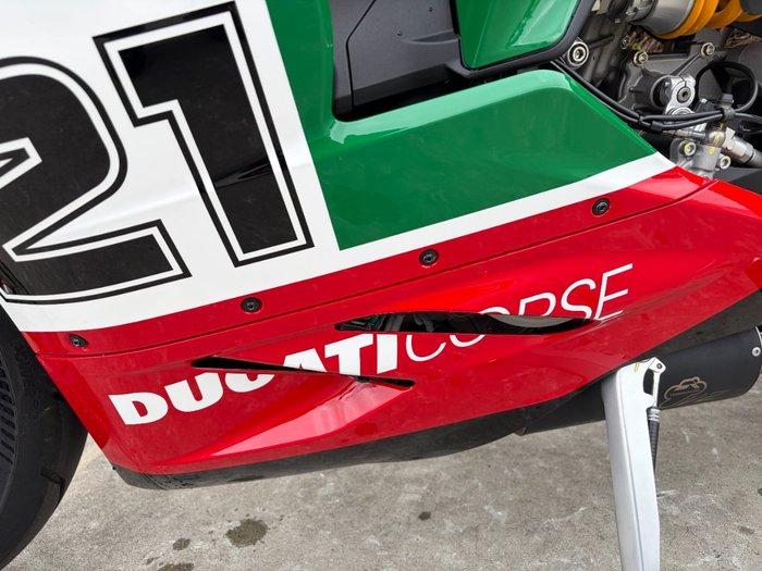 2023 DUCATI PANIGALE V2 BAYLISS 20TH ANNIV RED/WHITE
