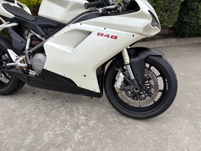 2008 DUCATI 848 White