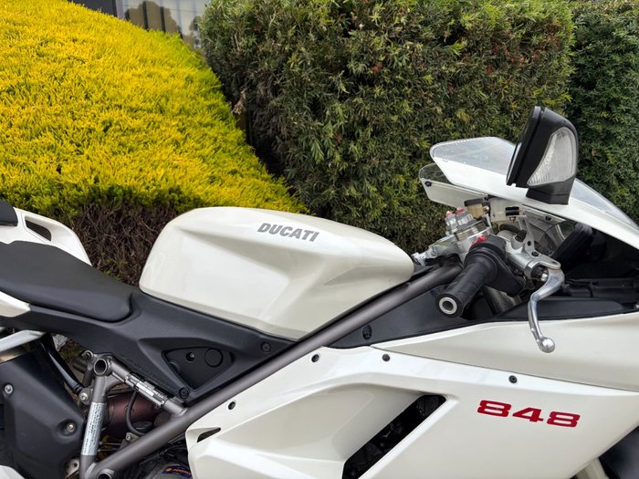 2008 DUCATI 848 White