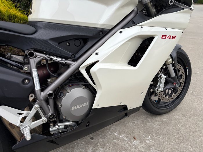 2008 DUCATI 848 White