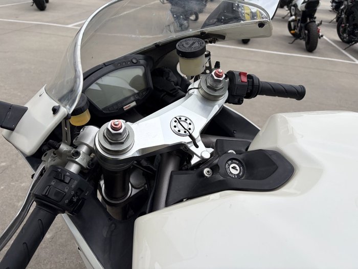 2008 DUCATI 848 White