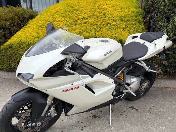 2008 DUCATI 848 White