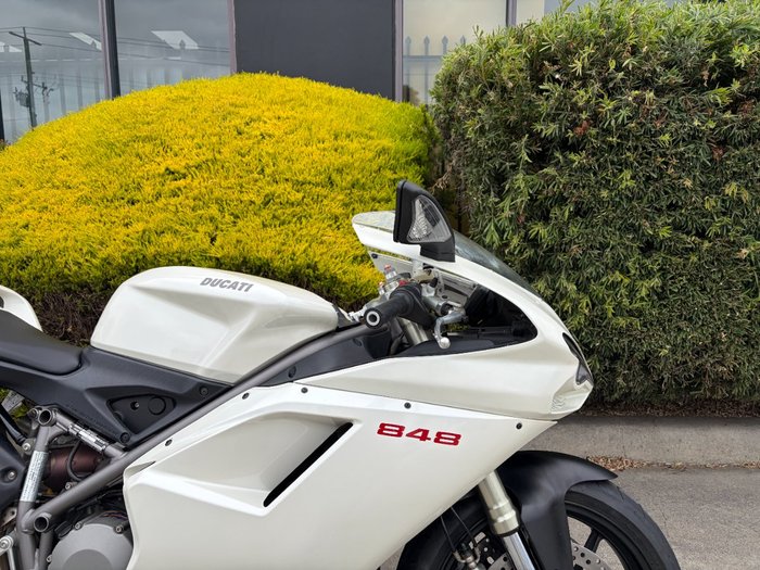 2008 DUCATI 848 White