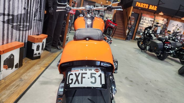 2023 Harley-davidson FXBR BREAKOUT (117) Orange