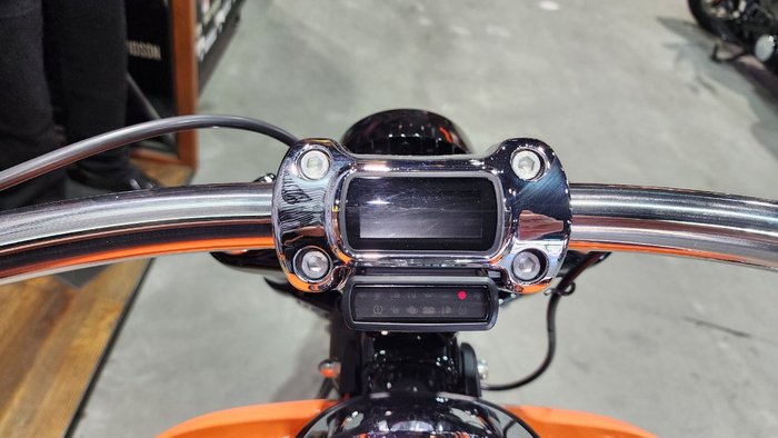 2023 Harley-davidson FXBR BREAKOUT (117) Orange