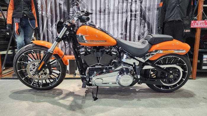 2023 Harley-davidson FXBR BREAKOUT (117) Orange